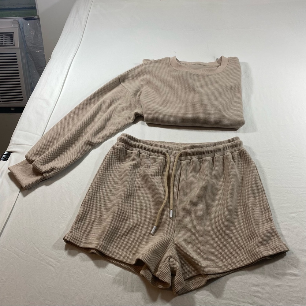 Loungewear Short pajama Set Woman’s Médium long sleeve Waffle Knit long sleeve